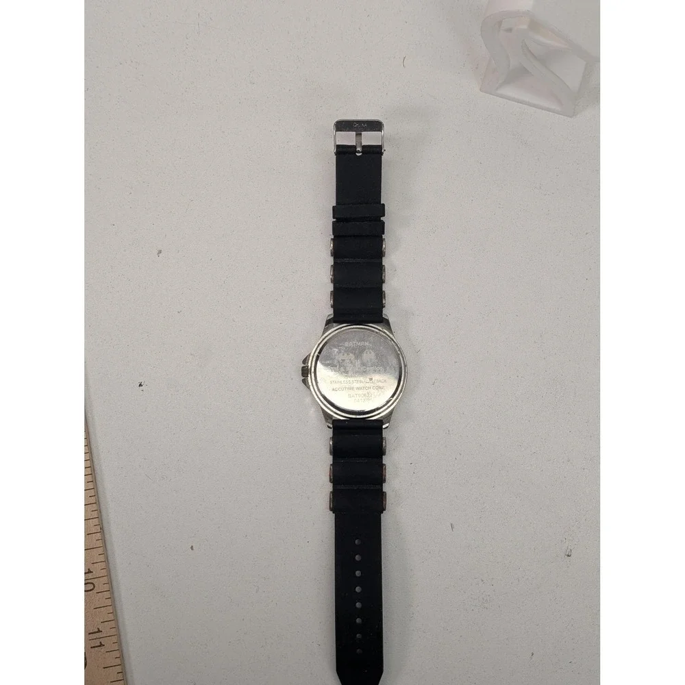 Accutime Batman Boys Sport Watch 32mm Silver Dial Black Rubber Strap BAT9062